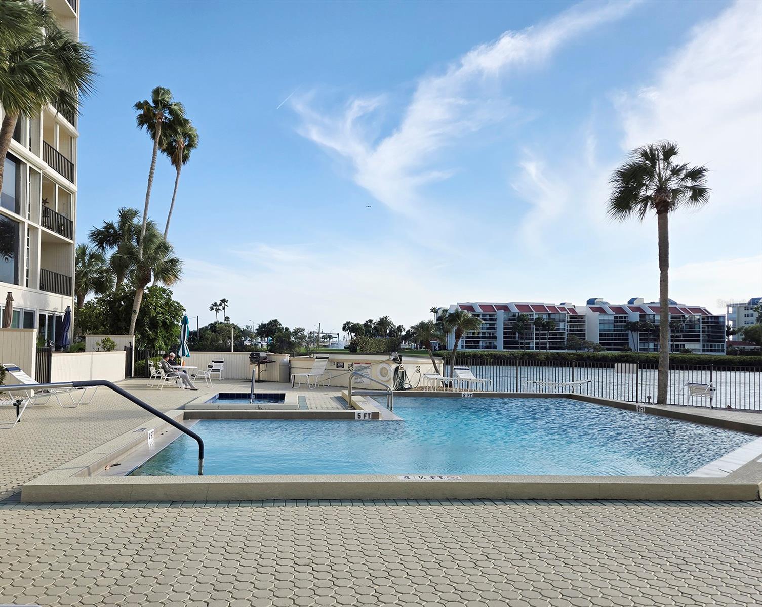 7400 SUN ISLAND DRIVE S 111