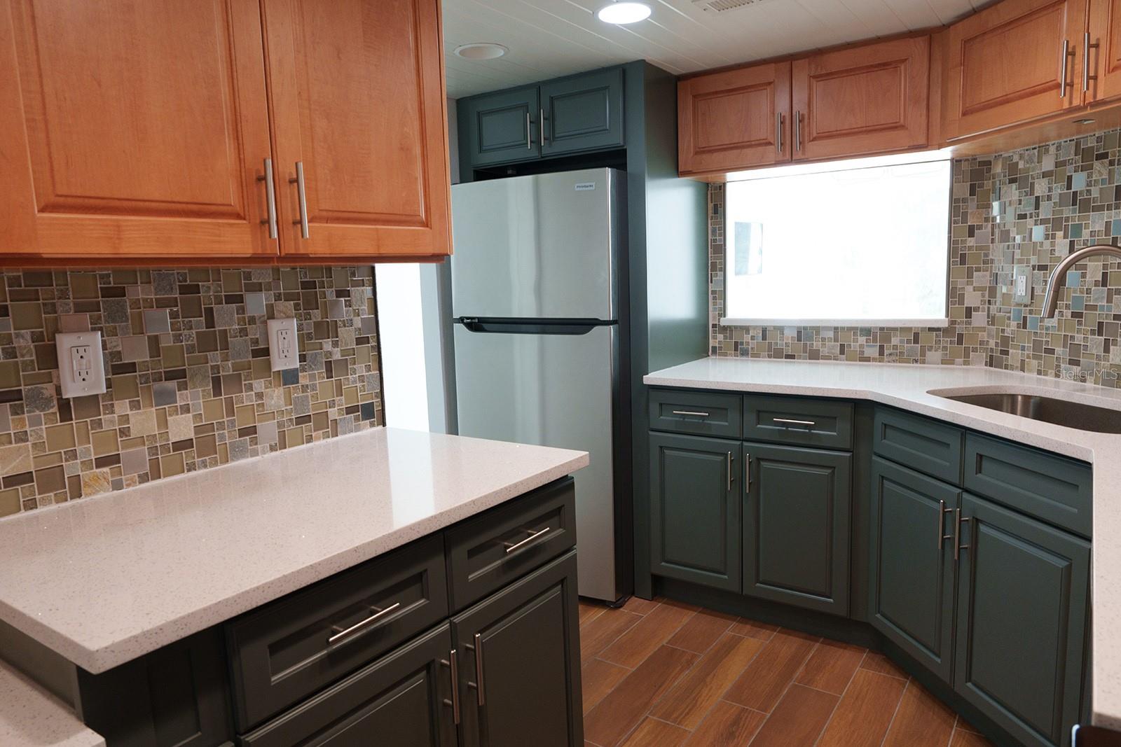 BAY ISLAND GROUP 1 - Residential