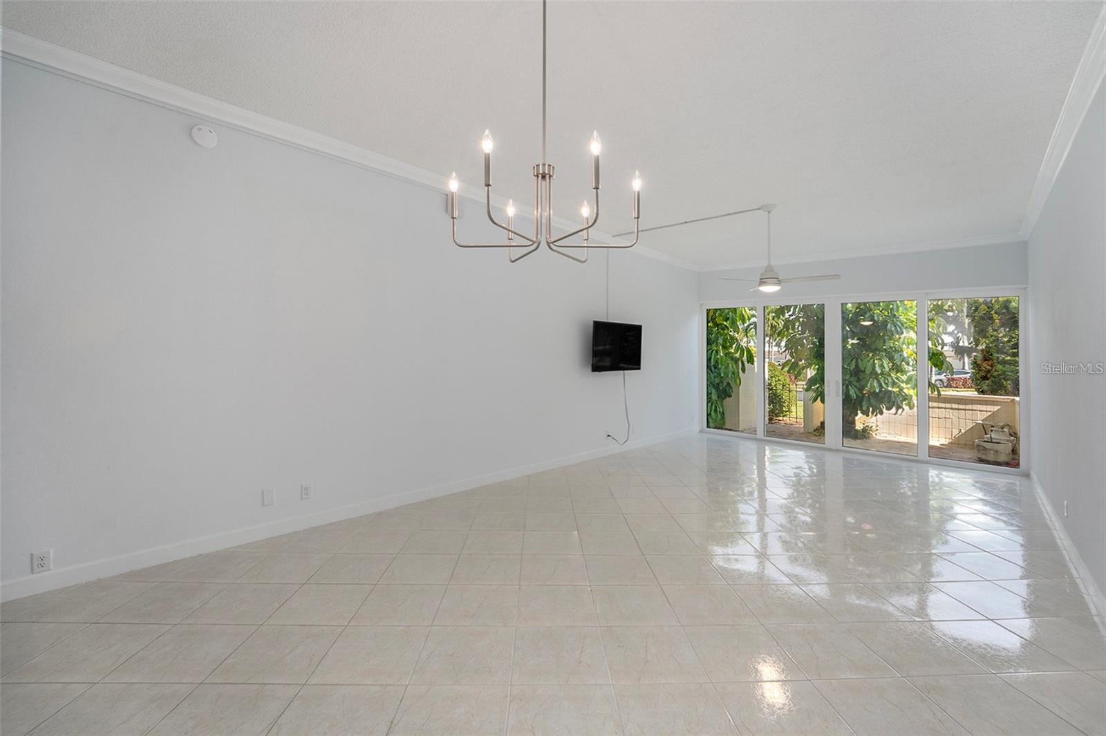 BAY ISLAND GROUP 1 - Residential