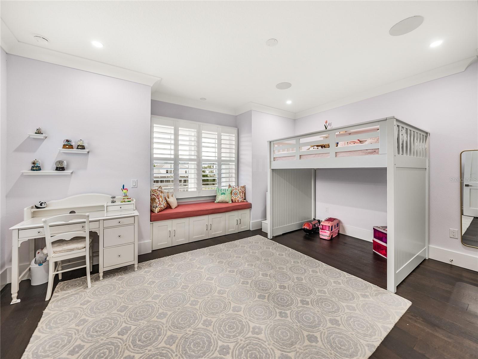 MIRABAY PH 1B-1/2A-1/3B-1 - Residential