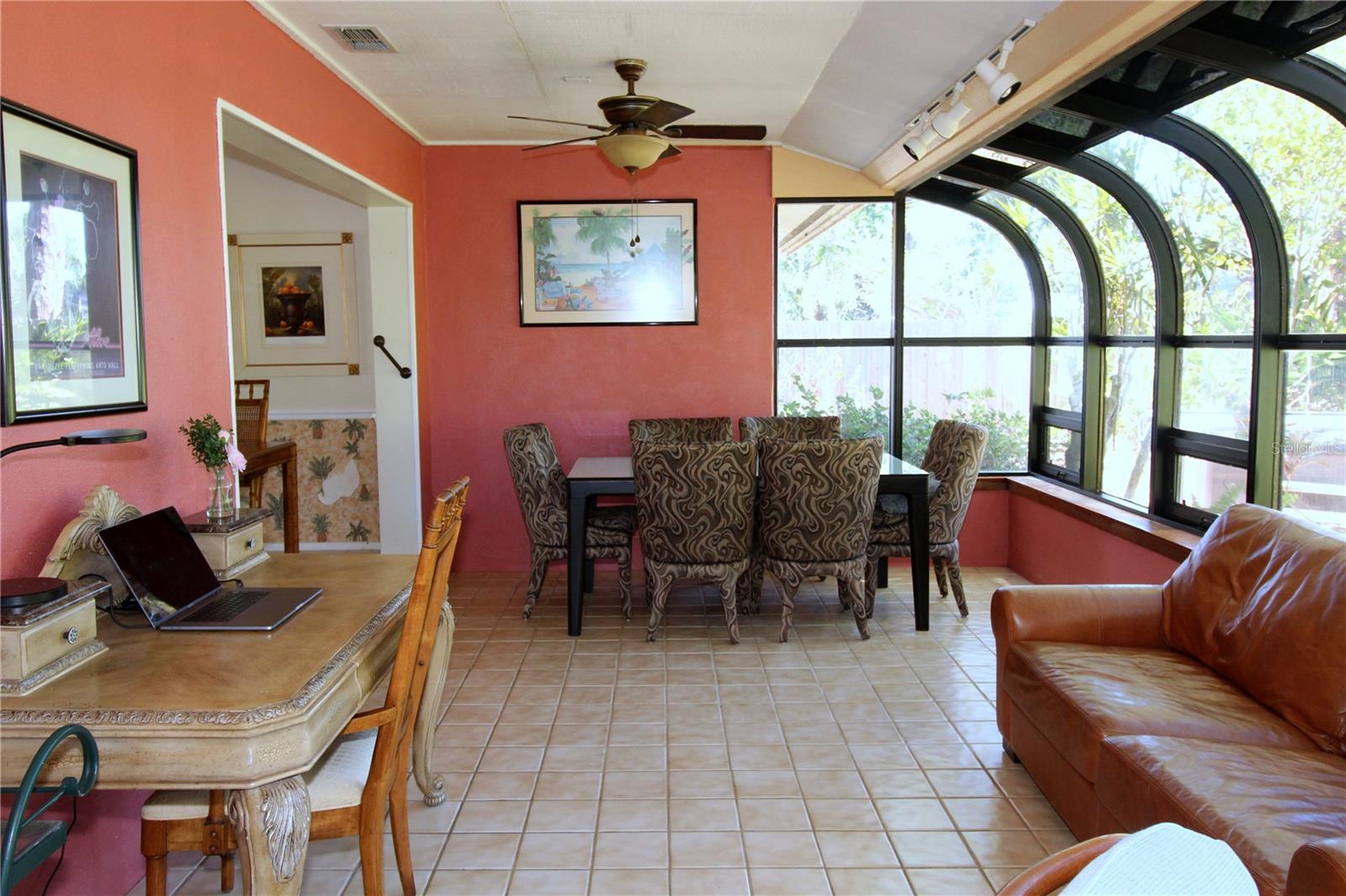 PINE GARDENS - Residential