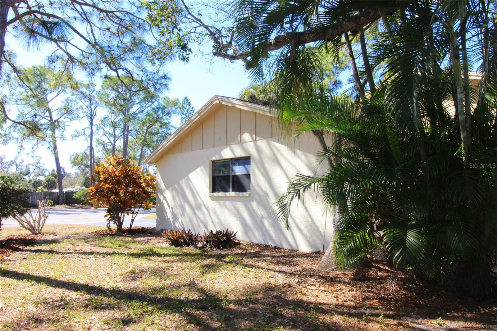 PINE GARDENS - Residential