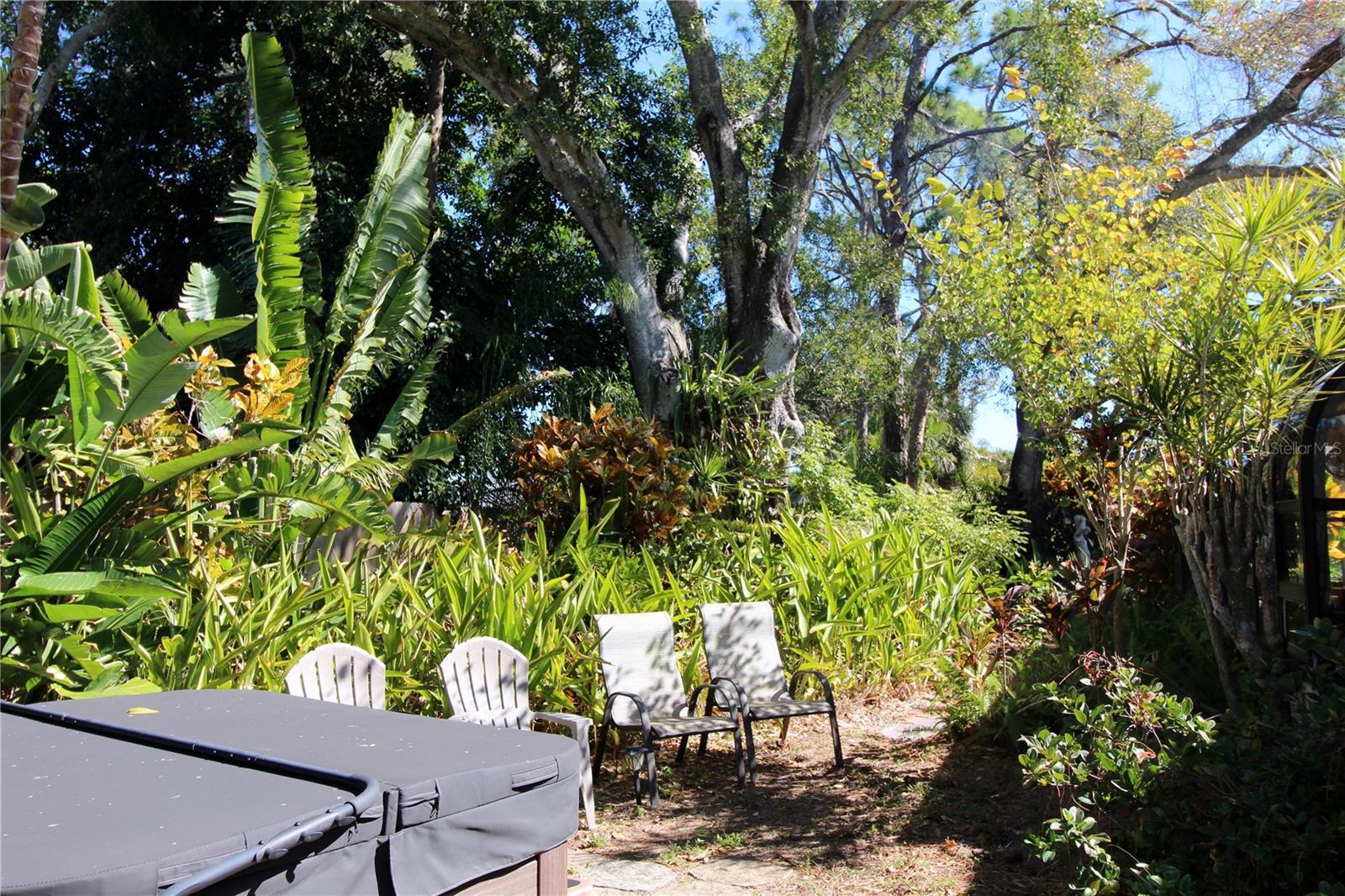 PINE GARDENS - Residential