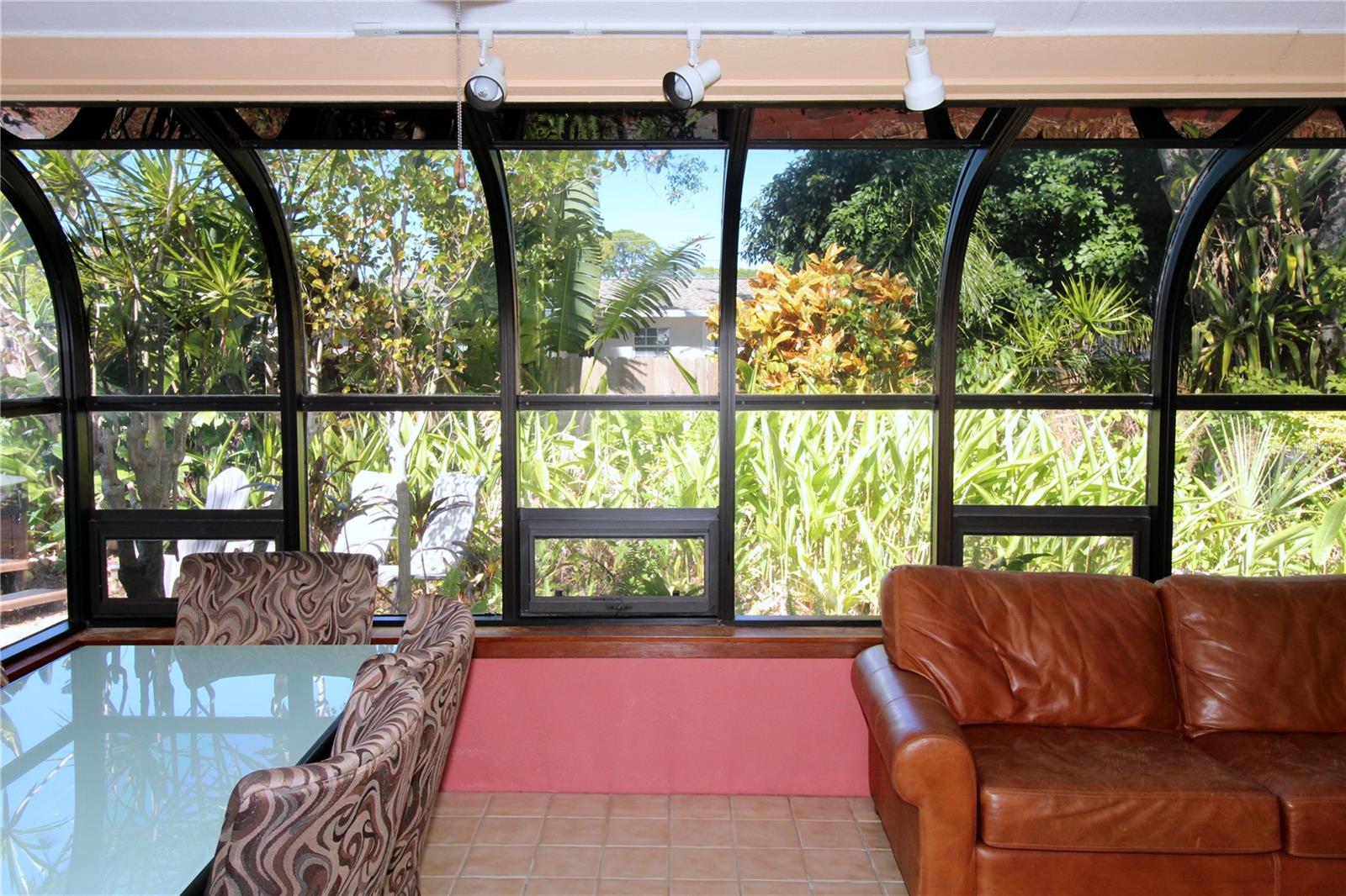 PINE GARDENS - Residential