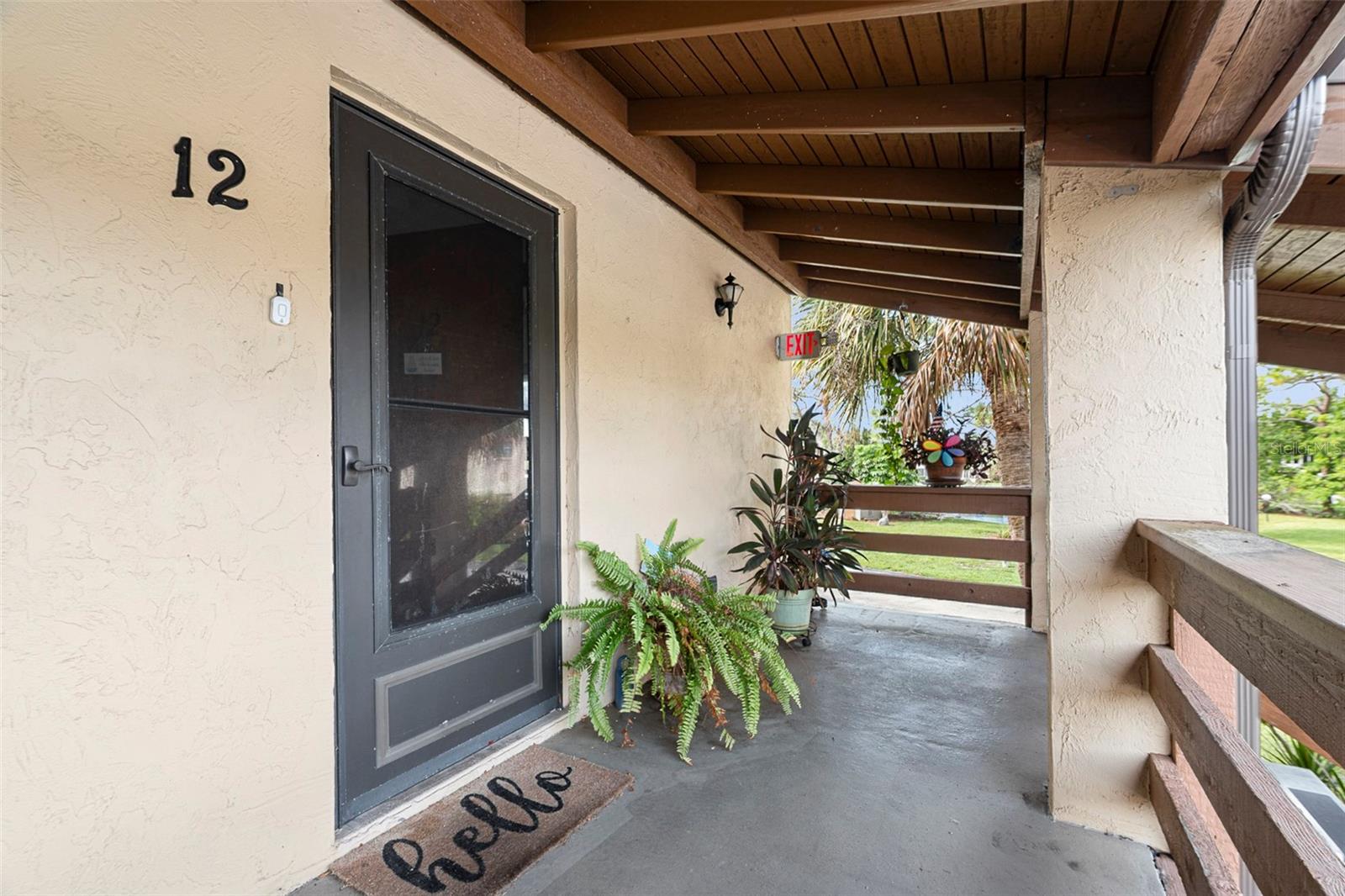 9 QUAILS RUN BOULEVARD 12