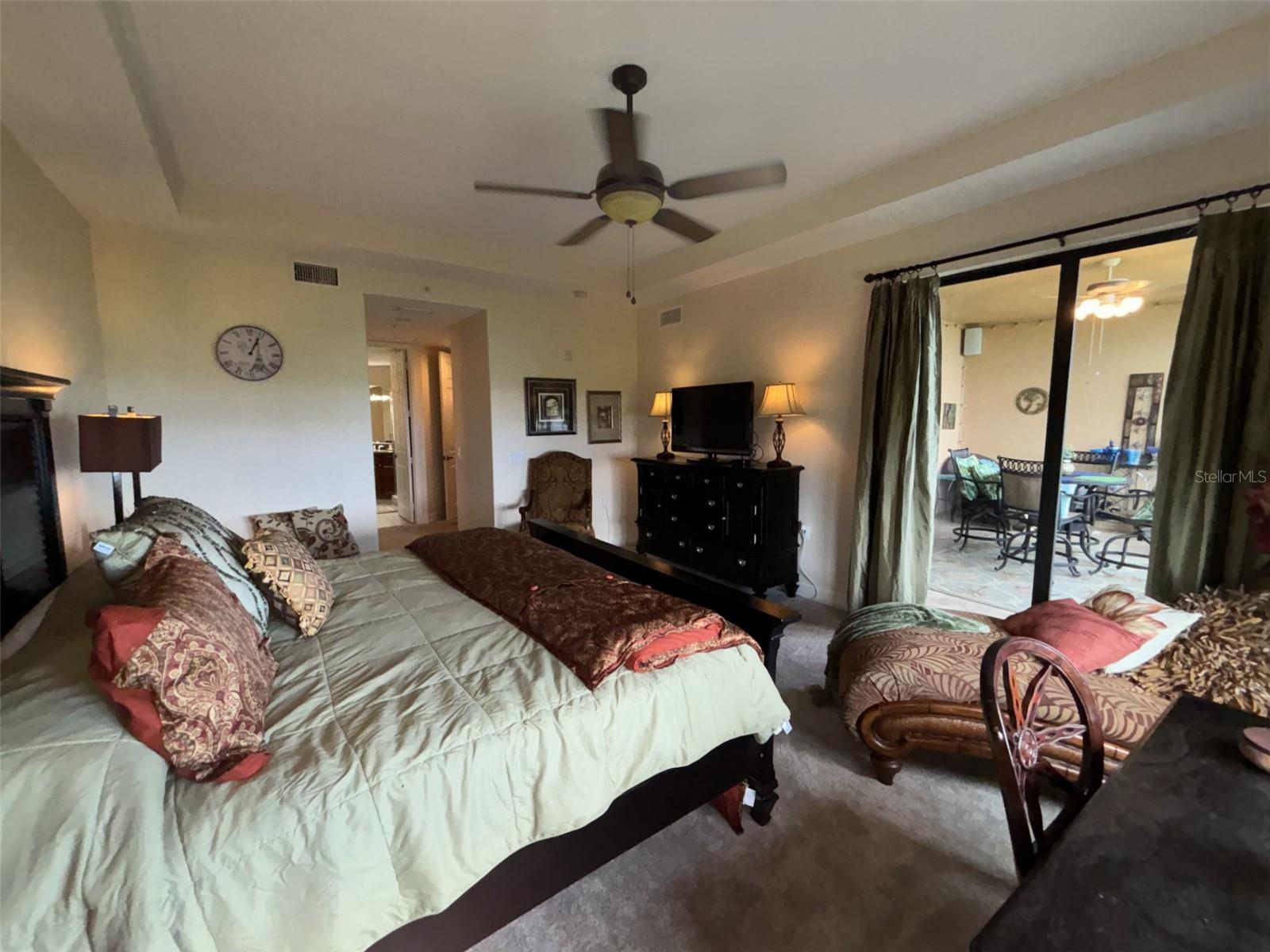 BELLA LAGO/VIVANTE XXI - Residential Lease