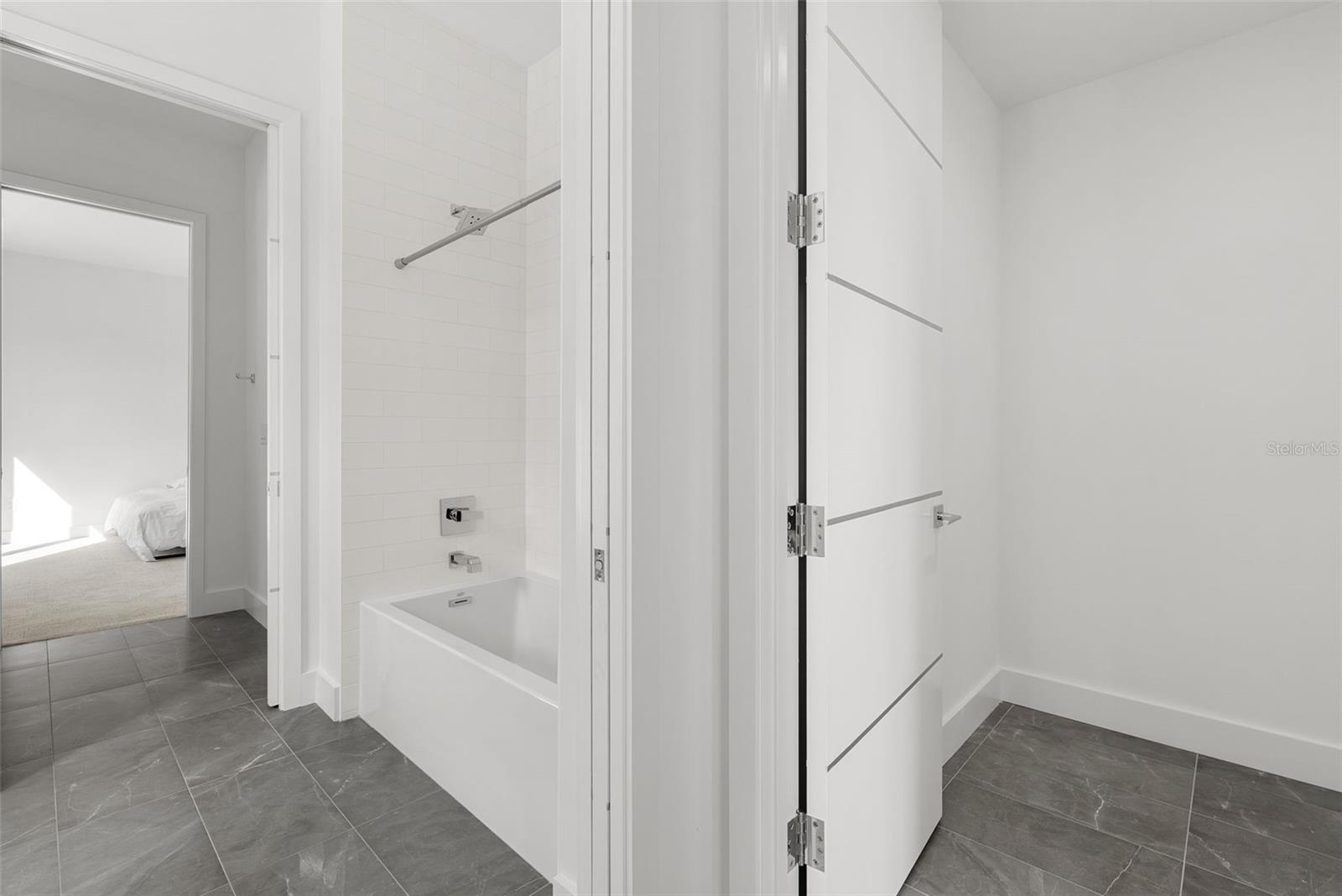 BYARS THOMPSON ADD DAVIS - Residential