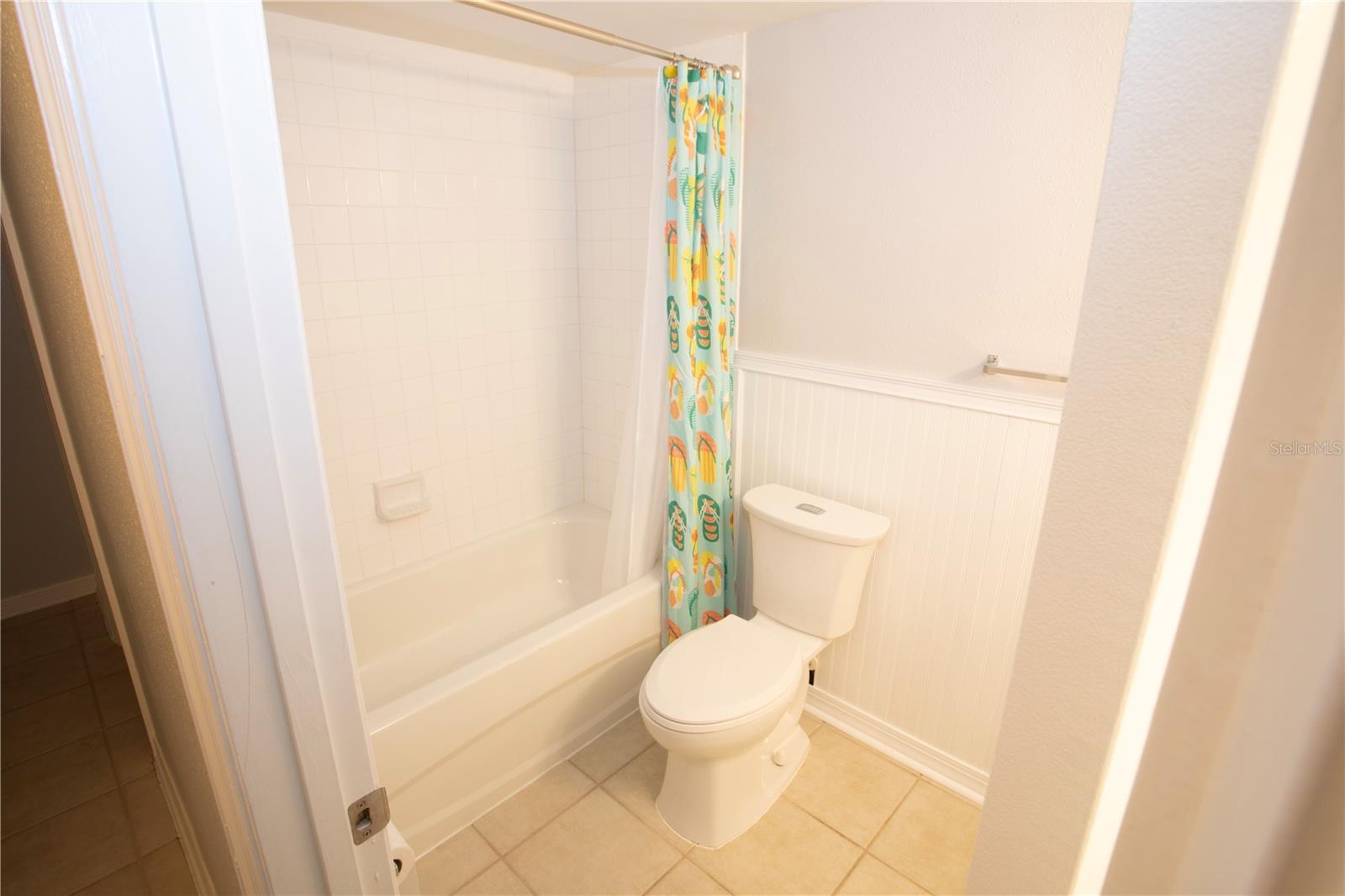 VISTAS ON BENEVA - Residential