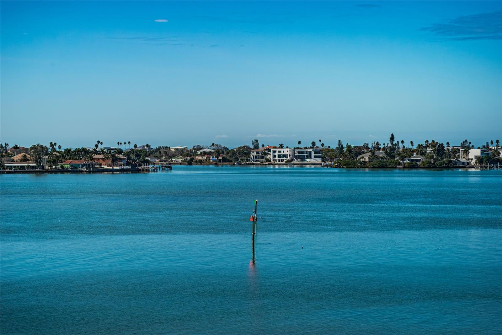 LEXINGTON TOWERS CONDO - Residential