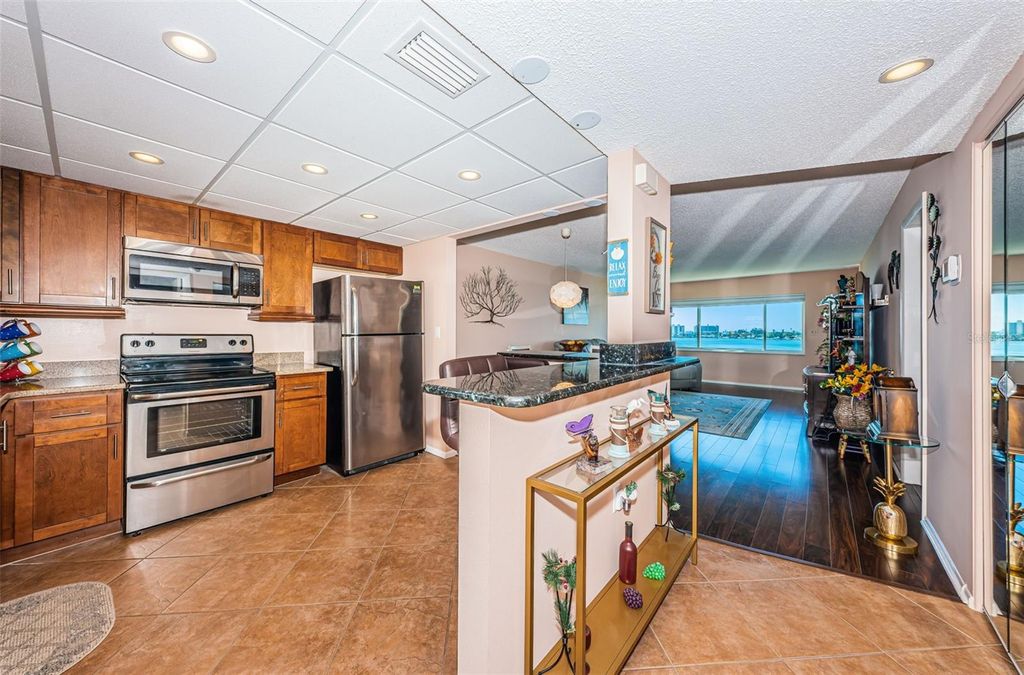 Photo of 4750 Cove Circle #605, St Petersburg, FL 33708 (MLS # TB8462376)