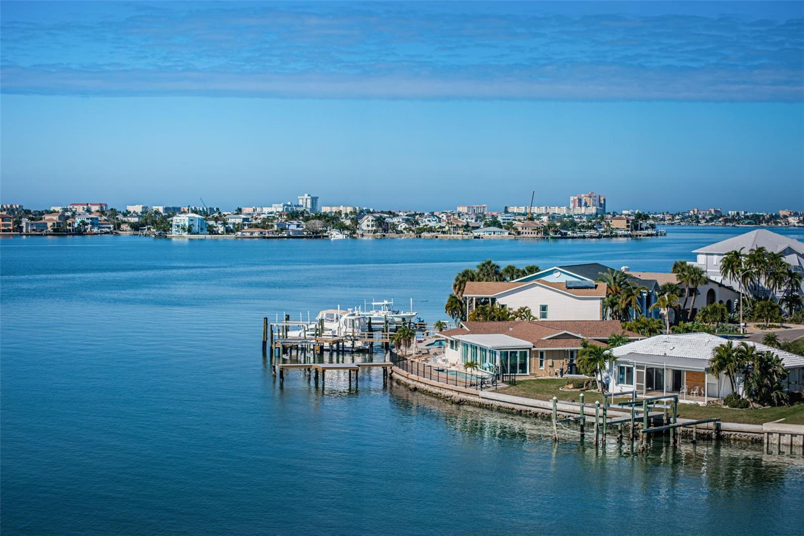 LEXINGTON TOWERS CONDO - Residential