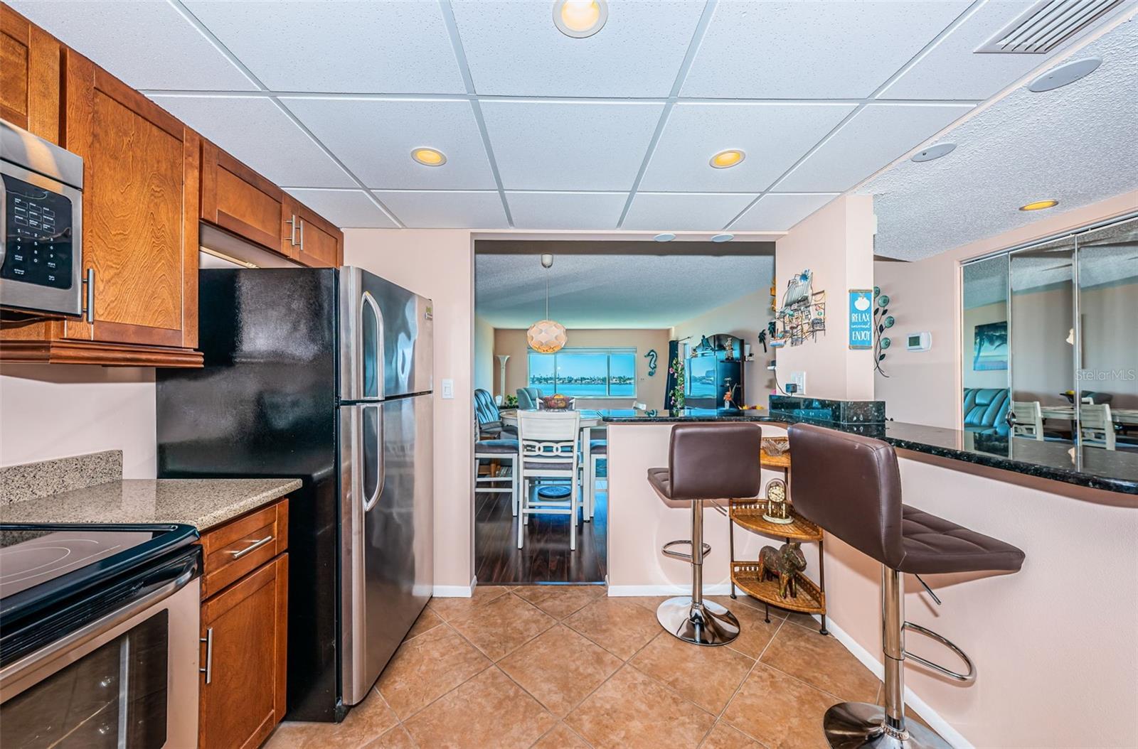 LEXINGTON TOWERS CONDO - Residential