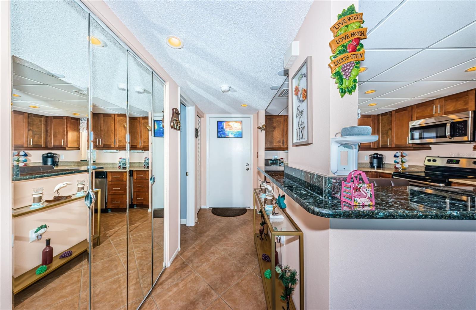 LEXINGTON TOWERS CONDO - Residential