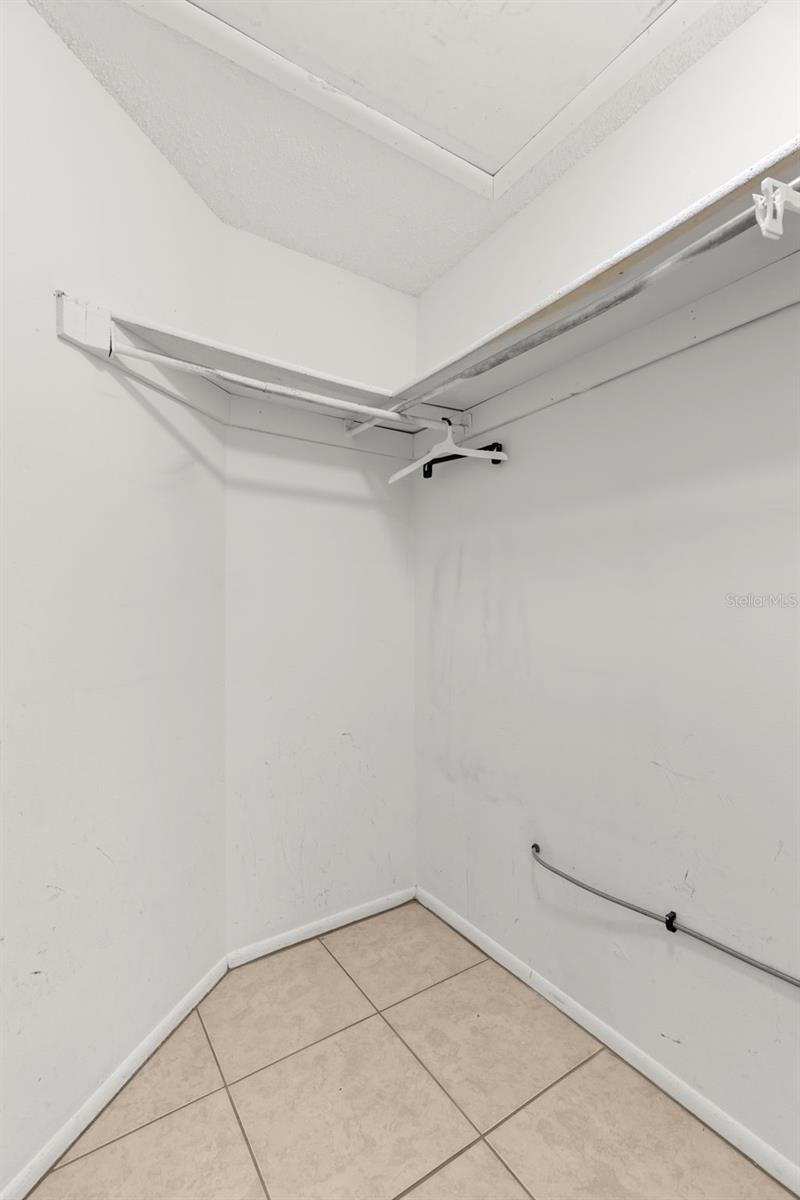 WOOD LAKE PH 1 UNIT 4B - Residential