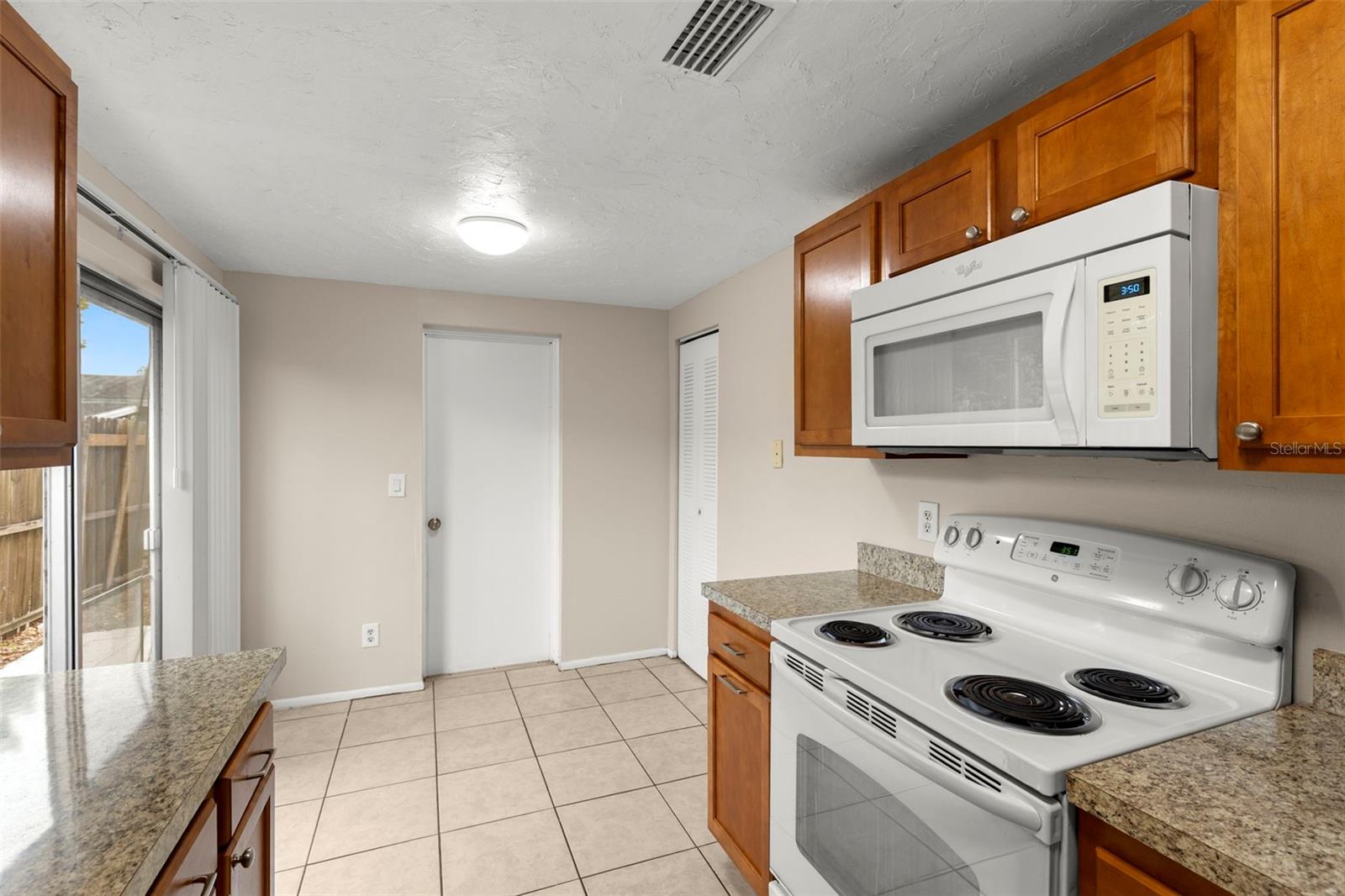 WOOD LAKE PH 1 UNIT 4B - Residential