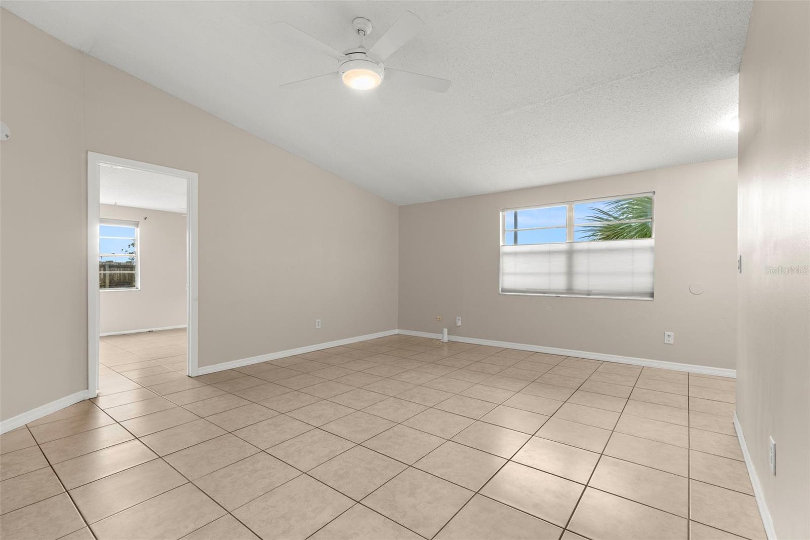 WOOD LAKE PH 1 UNIT 4B - Residential