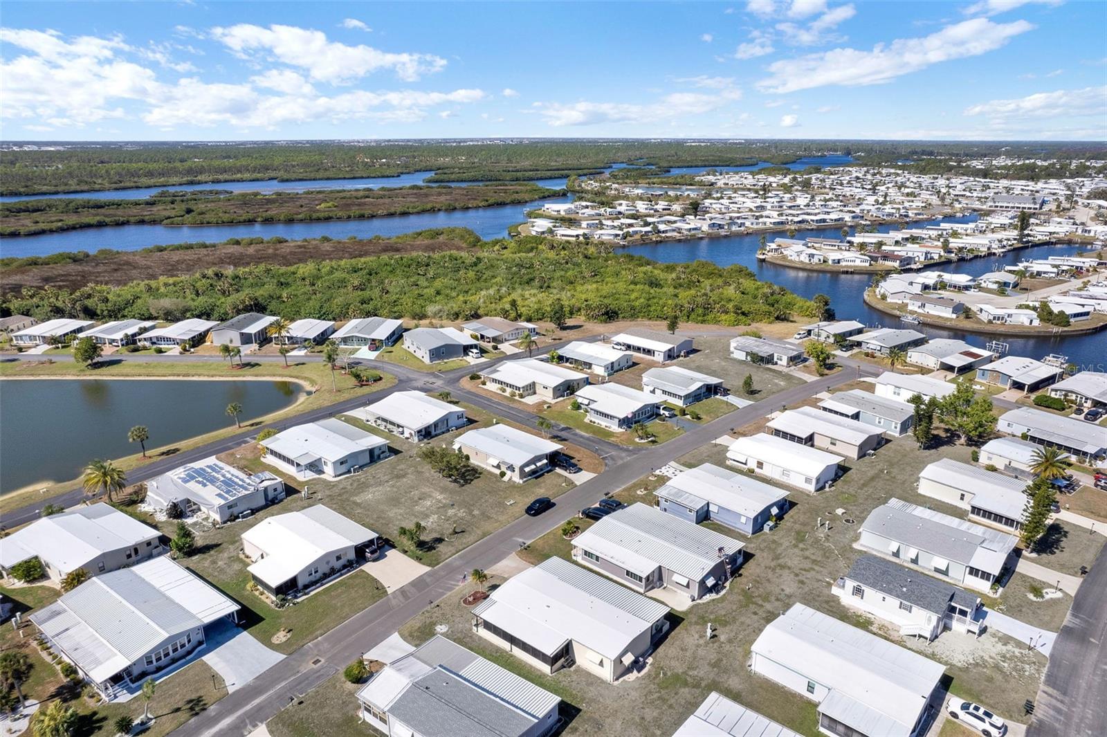 LA CASA MHP CO-OP - Residential