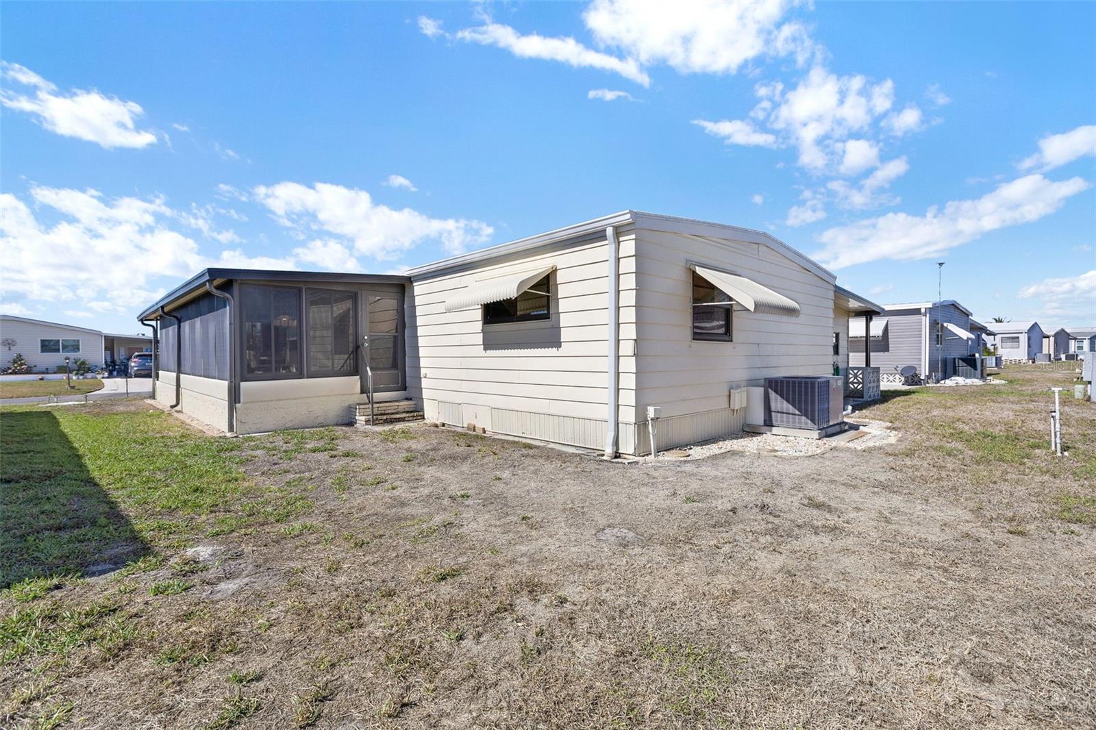 LA CASA MHP CO-OP - Residential