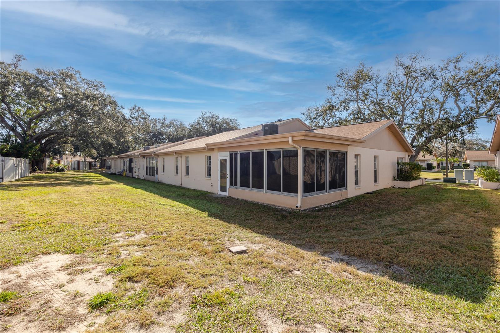 HOLIDAY LAKE VILLAS CONDO - Residential