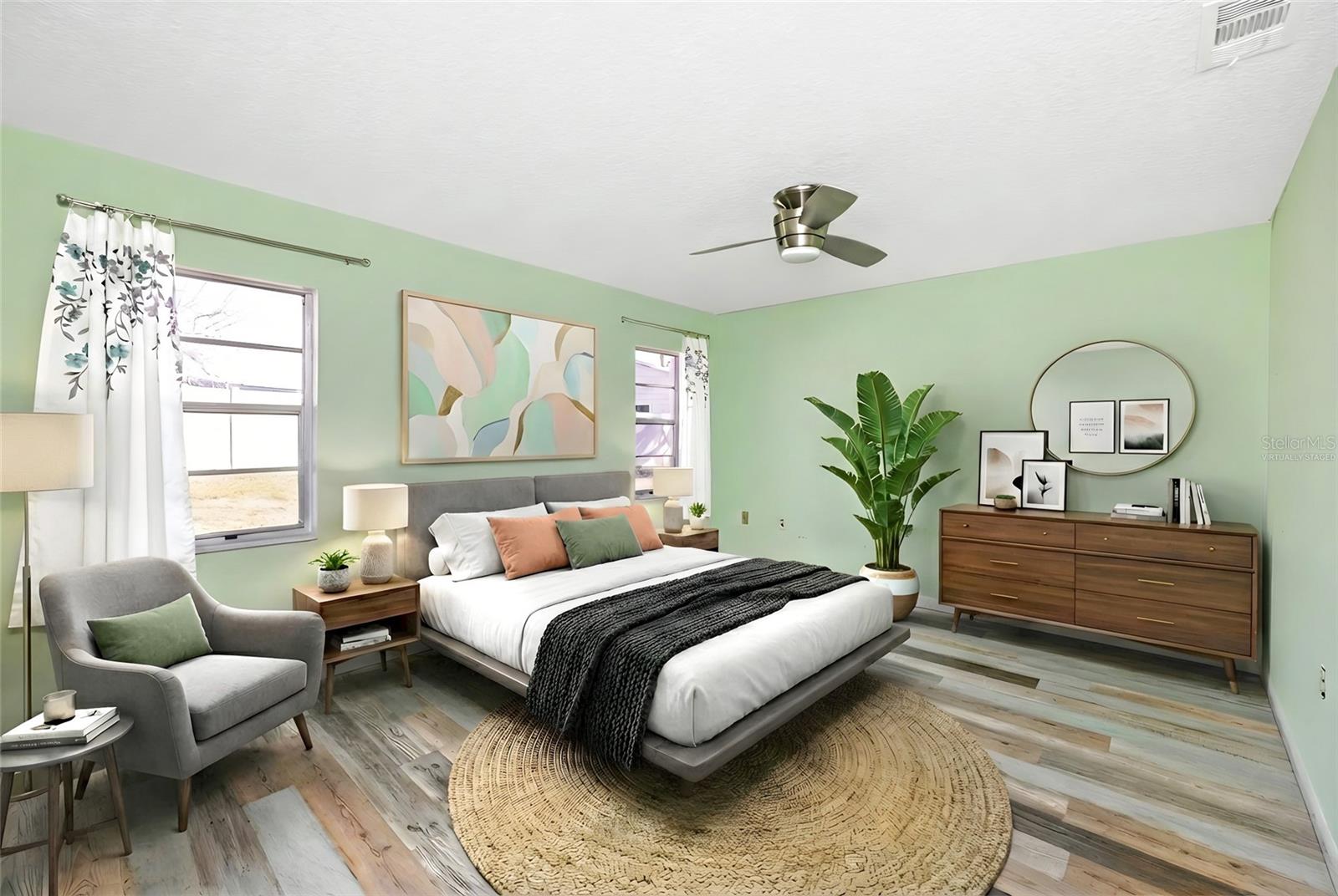 HOLIDAY LAKE VILLAS CONDO - Residential