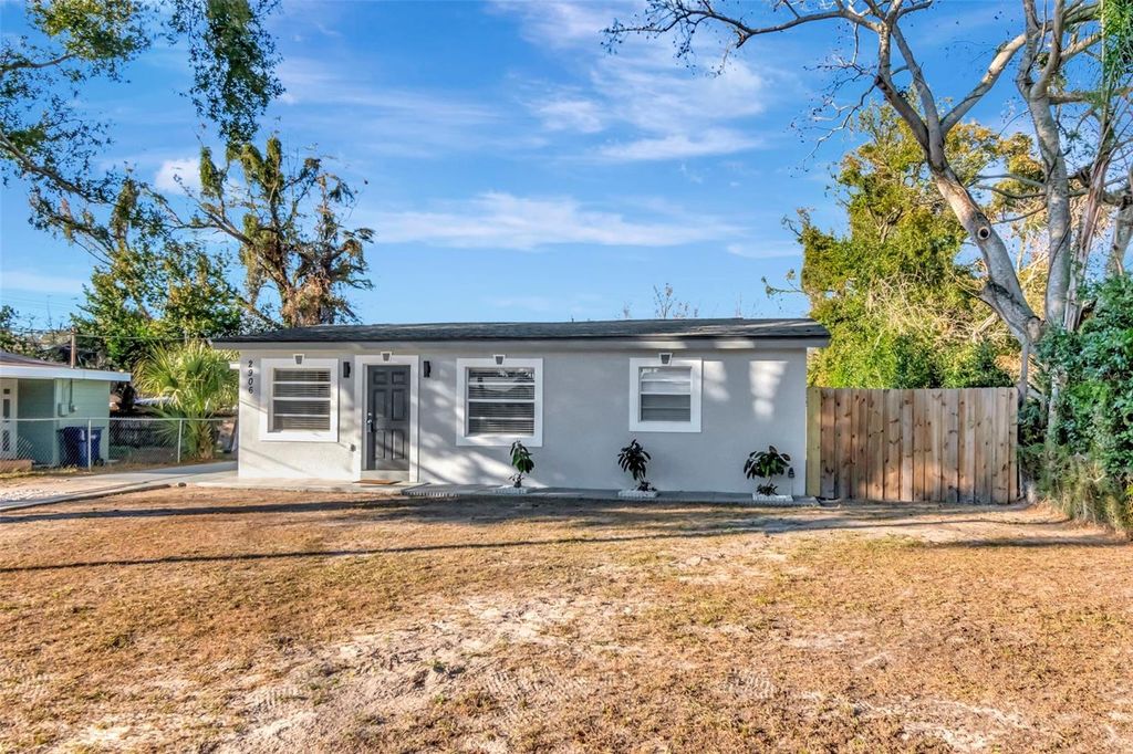 Photo of 2906 E 97th Avenue, Tampa, FL 33612 (MLS # TB8473483)