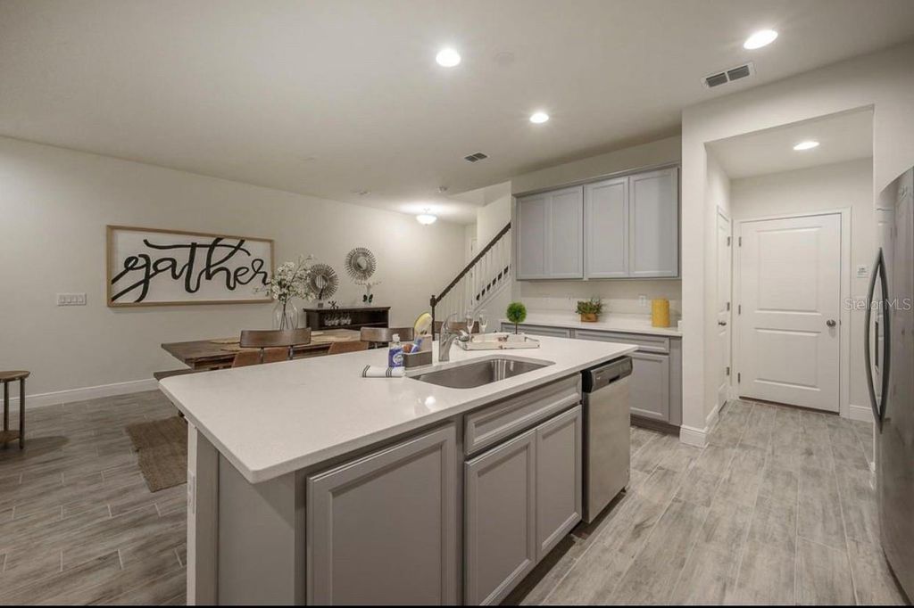 Photo of 10128 Newel Valley Loop, Riverview, FL 33569 (MLS # TB8502538)
