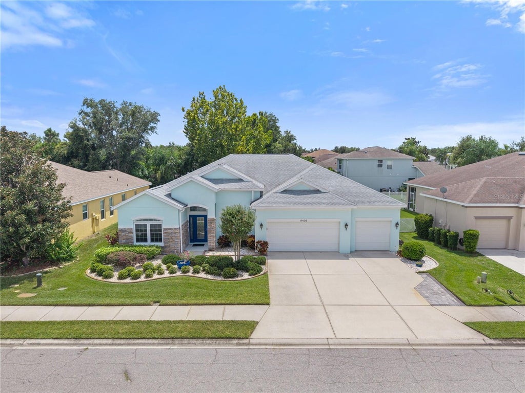 Photo of 11409 Durham Street, Parrish, FL 34219 (MLS # A4703195)