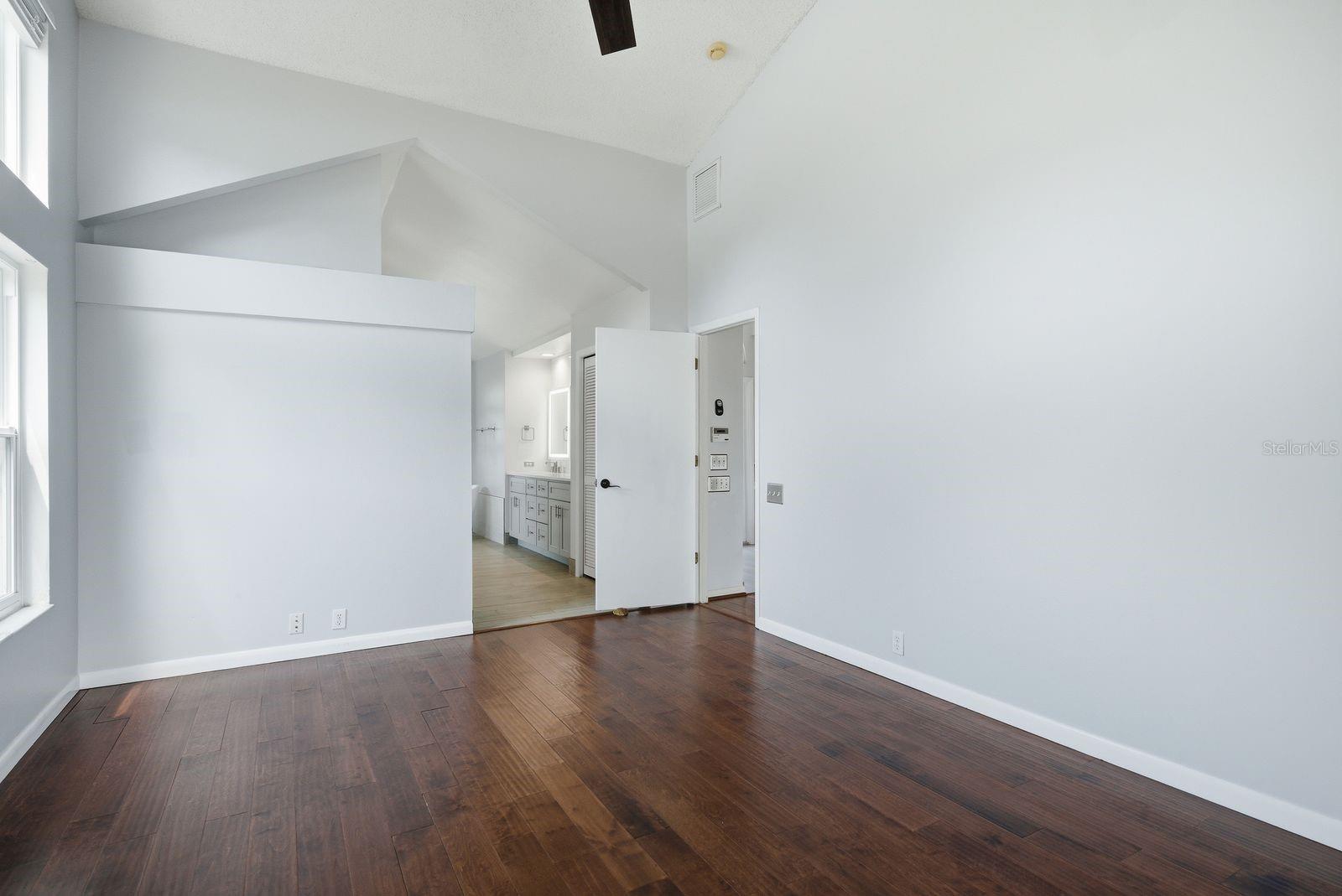 PIPERS MEADOW - Residential