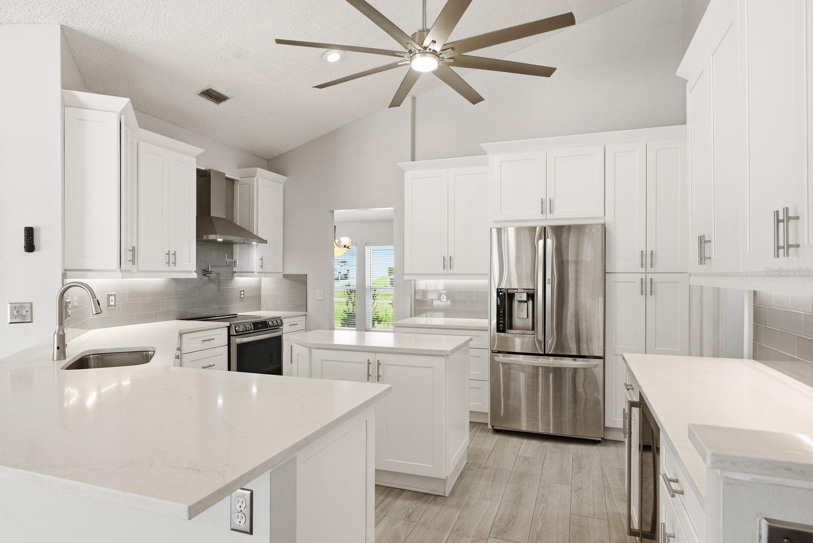 PIPERS MEADOW - Residential