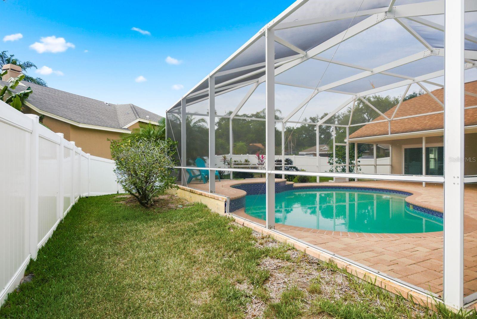 PIPERS MEADOW - Residential