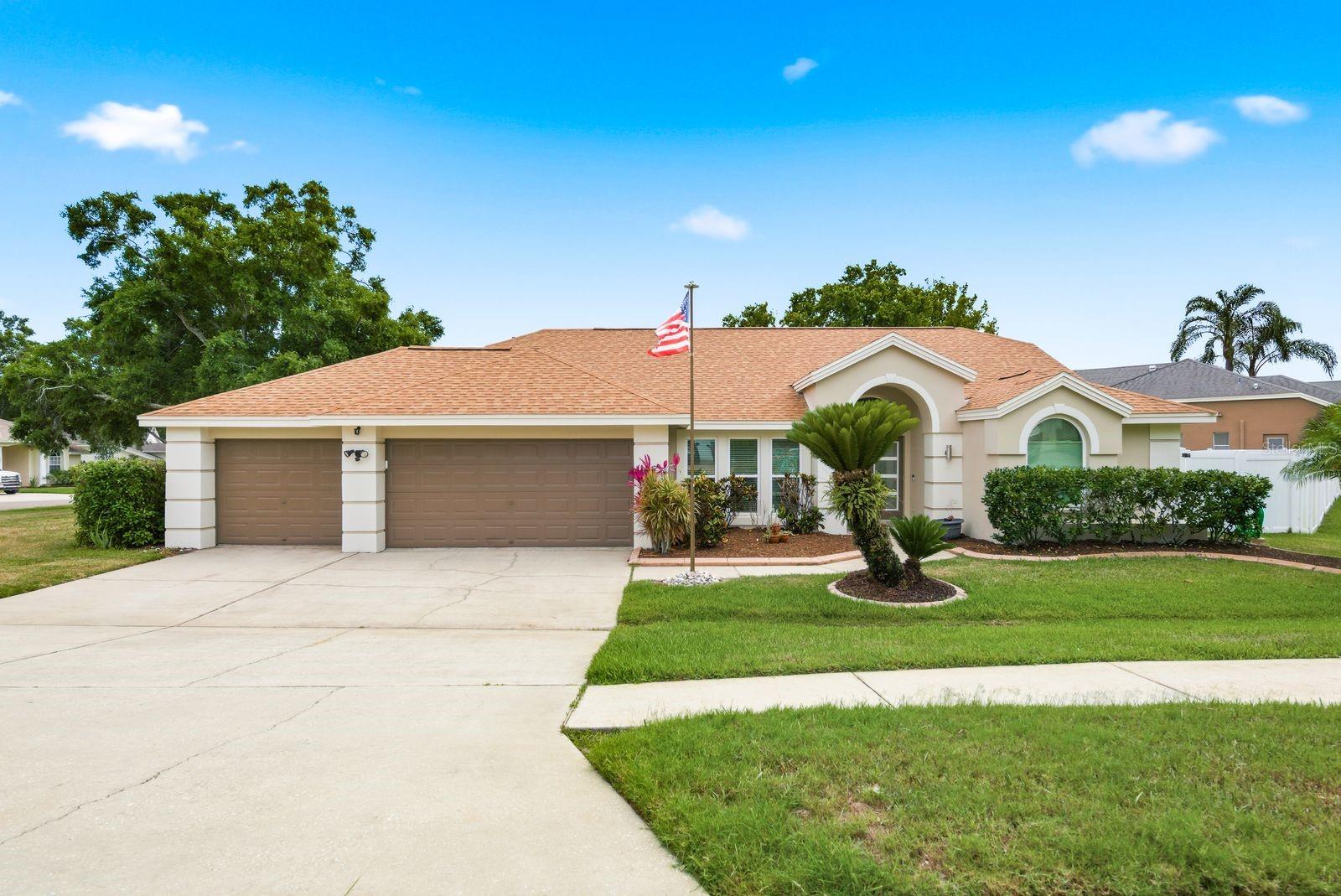 PIPERS MEADOW - Residential