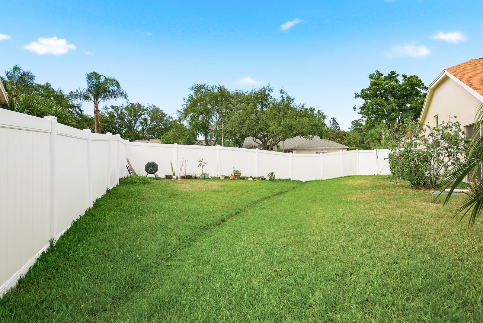 PIPERS MEADOW - Residential
