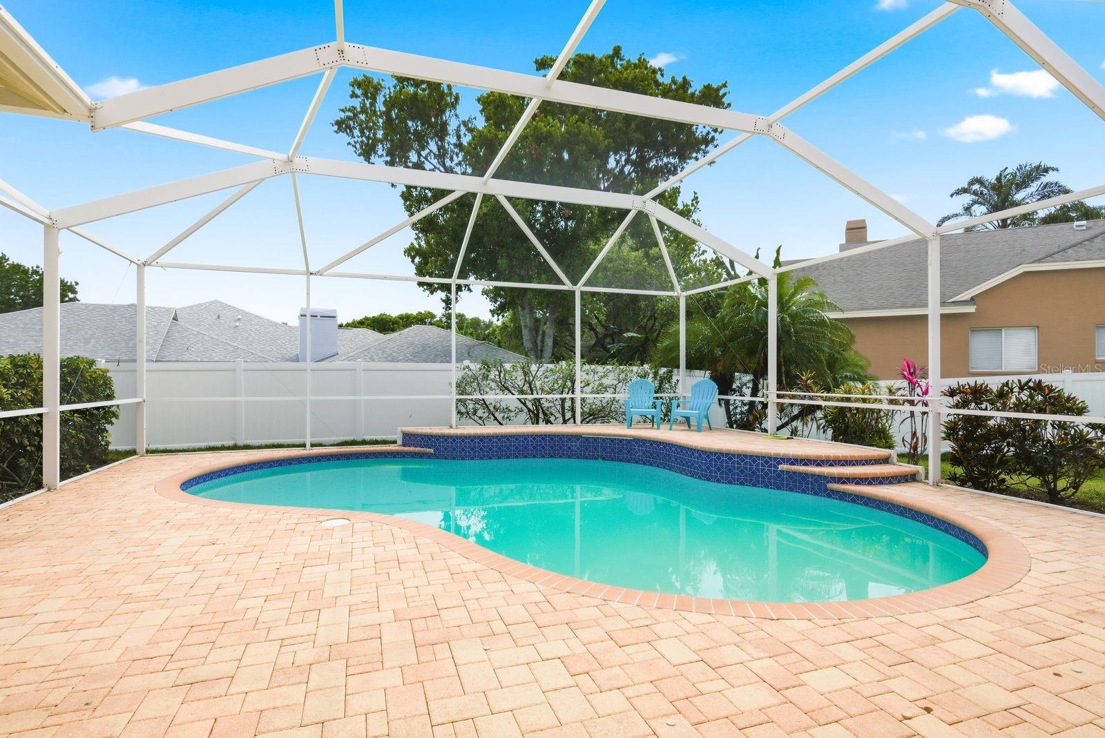 PIPERS MEADOW - Residential