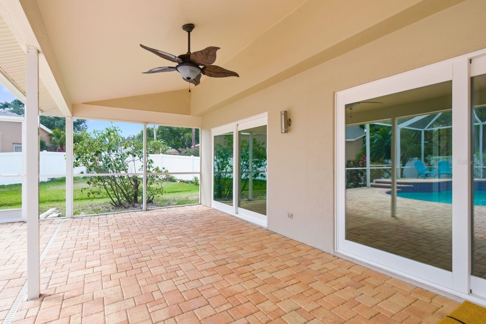 PIPERS MEADOW - Residential
