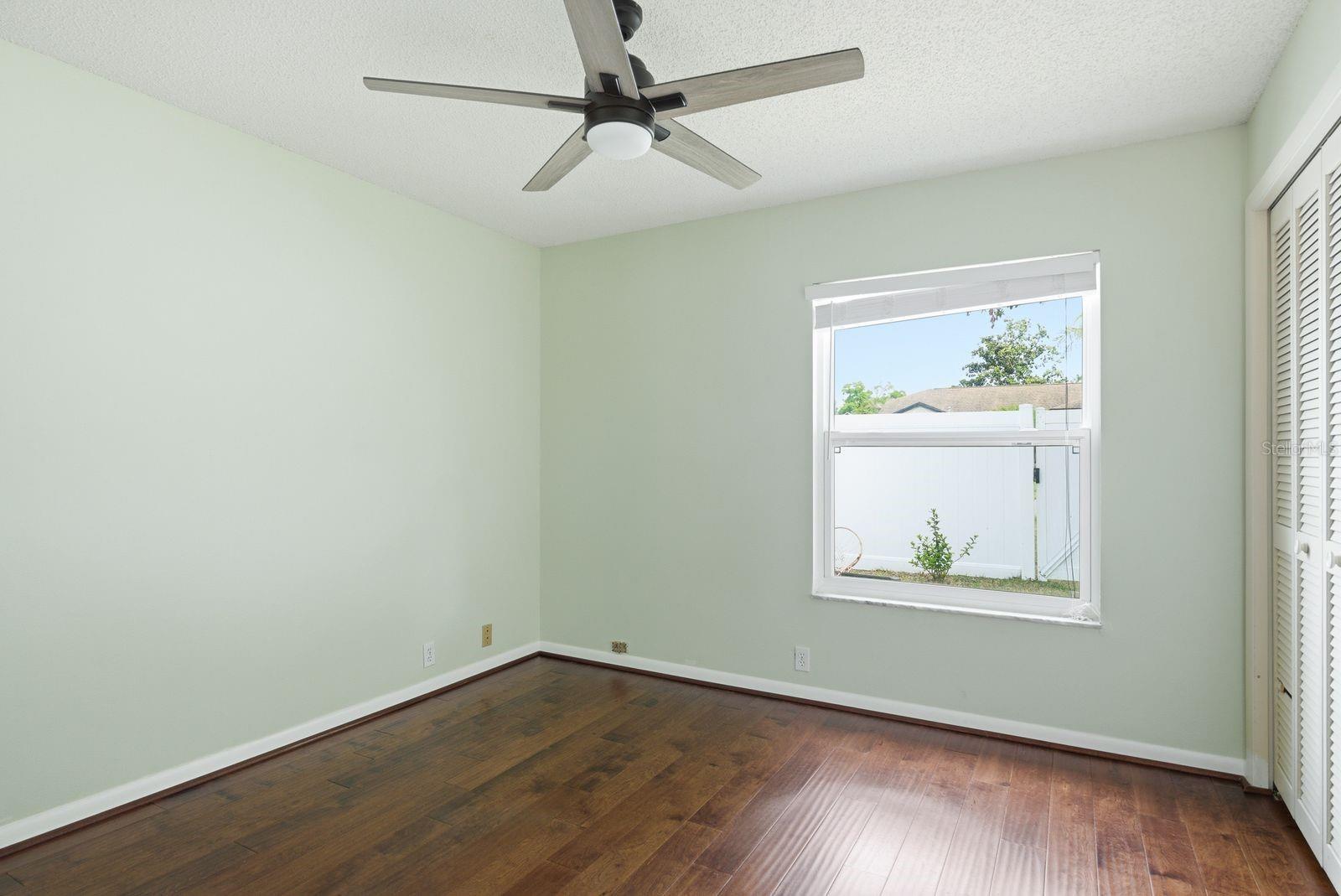 PIPERS MEADOW - Residential
