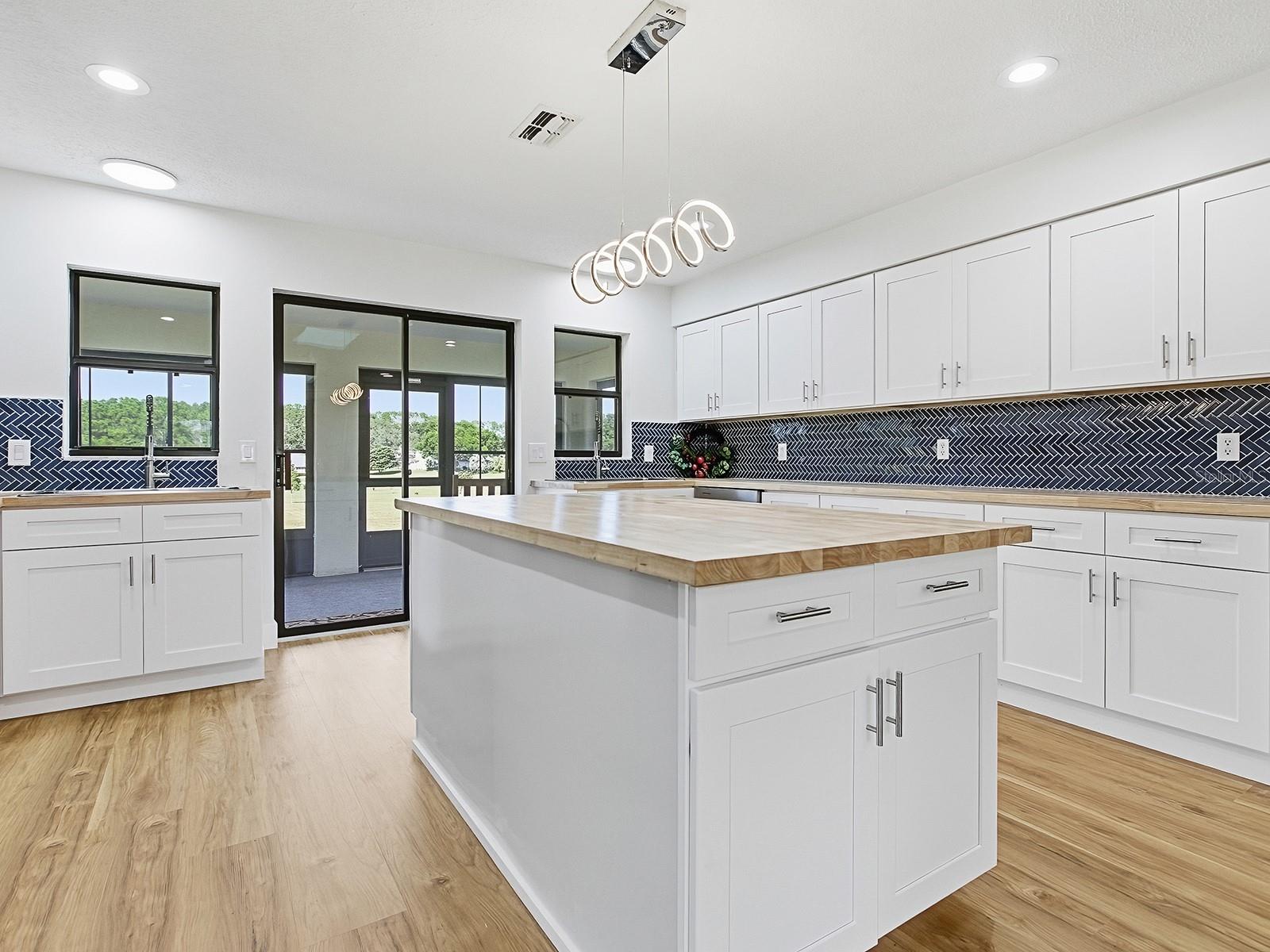 CITRUS HILLS 1ST ADD - Residential