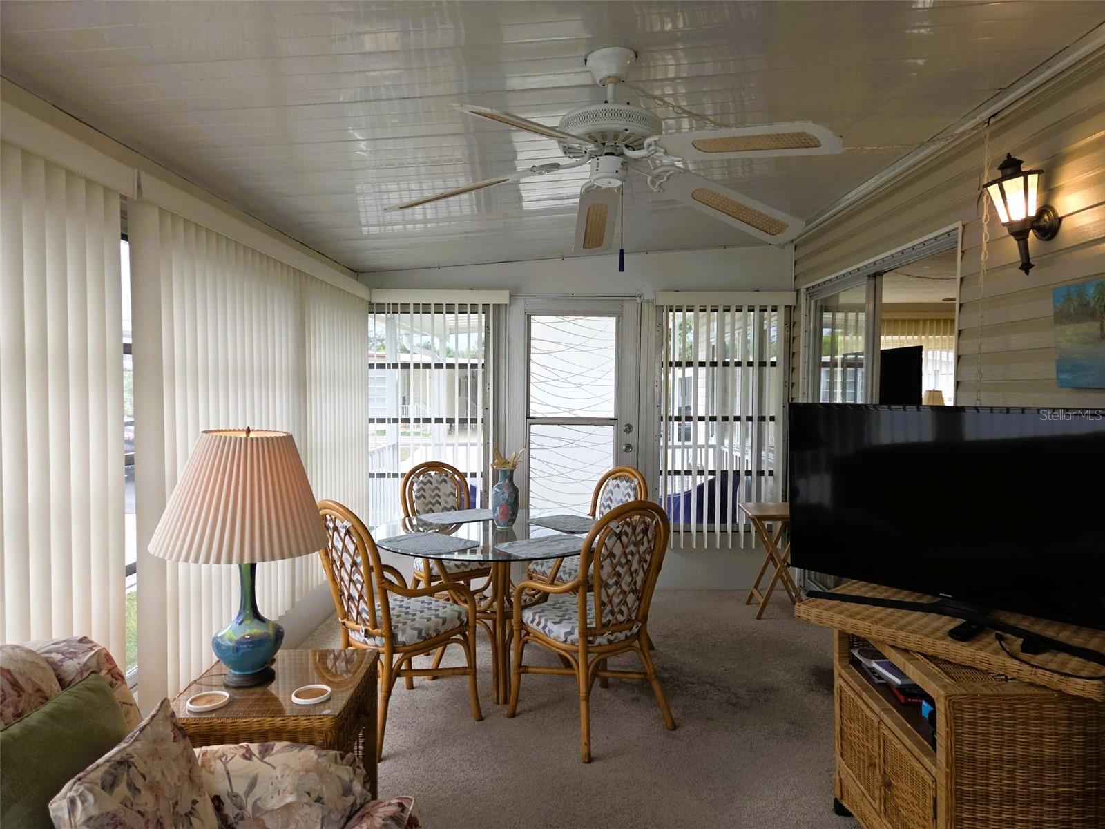 OAKWOOD MANOR - Residential