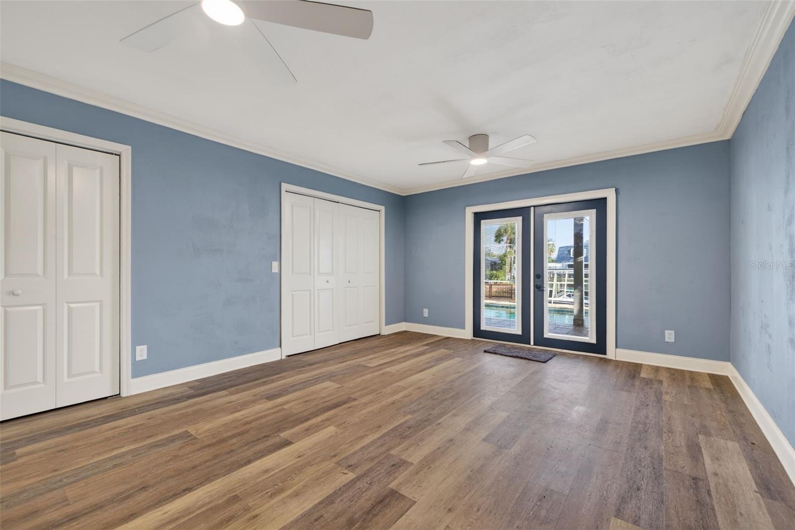 BAY CREST PARK UNIT NO 11 - Residential