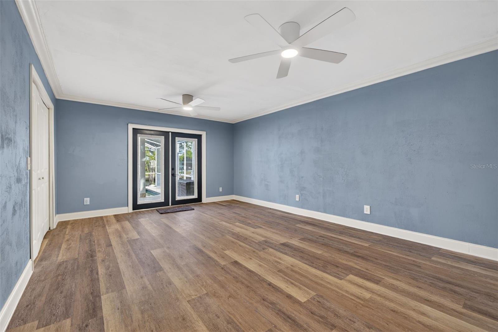 BAY CREST PARK UNIT NO 11 - Residential