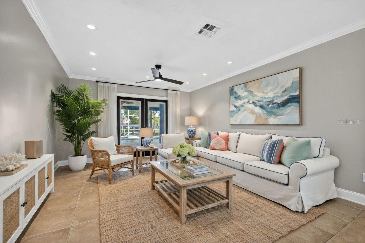 BAY CREST PARK UNIT NO 11 - Residential