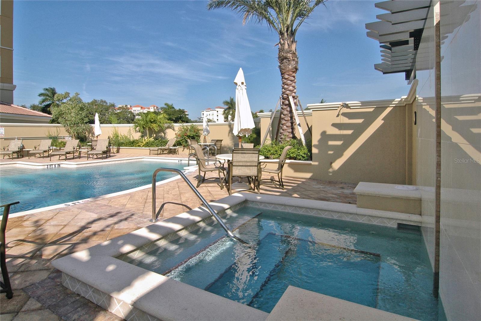BROADWAY PROMENADE - Residential Lease