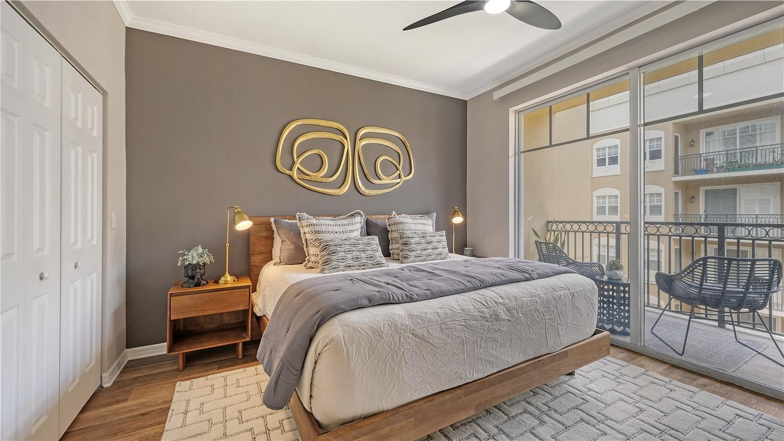 BROADWAY PROMENADE - Residential Lease