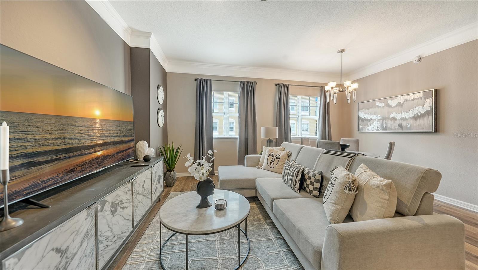 BROADWAY PROMENADE - Residential Lease