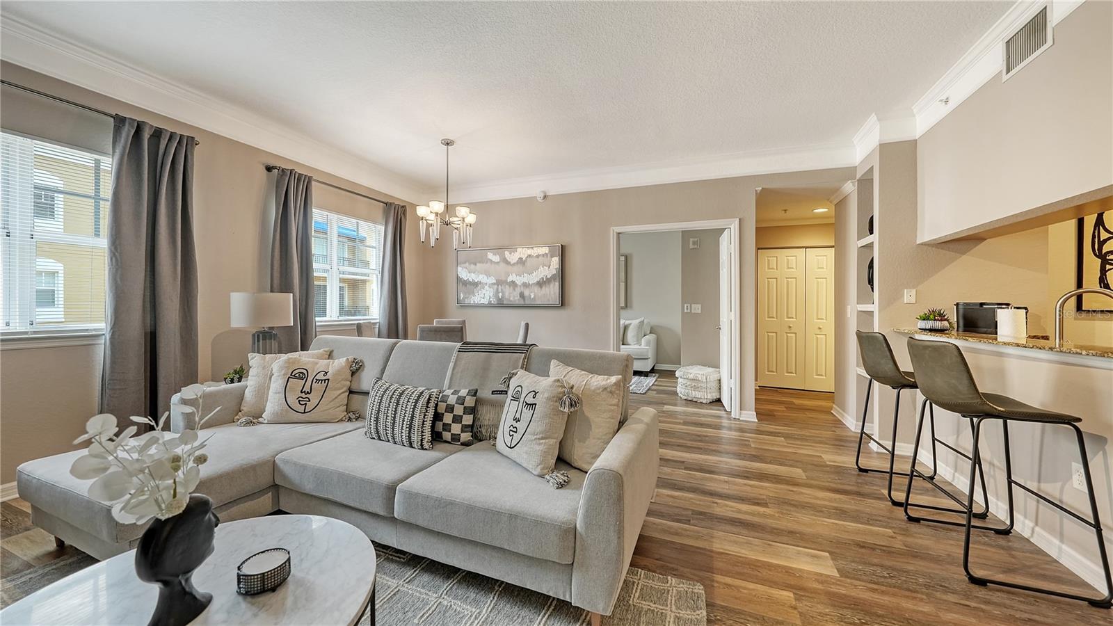 BROADWAY PROMENADE - Residential Lease