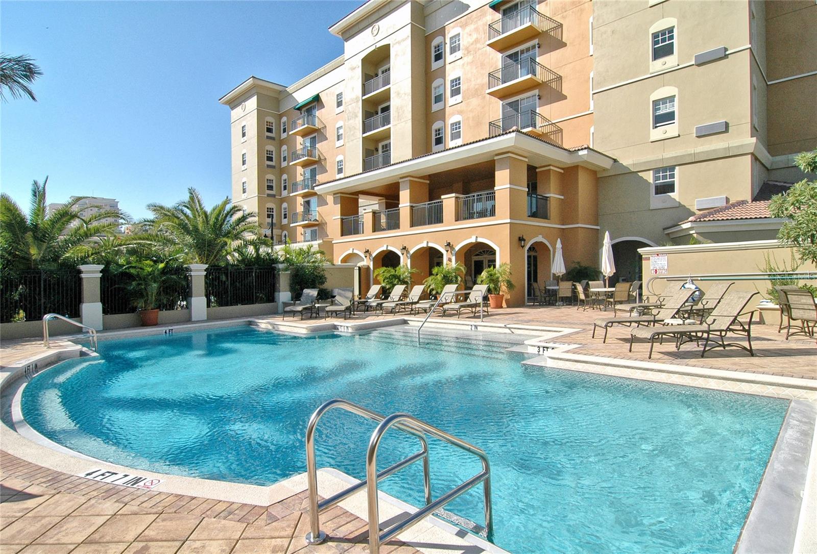 BROADWAY PROMENADE - Residential Lease