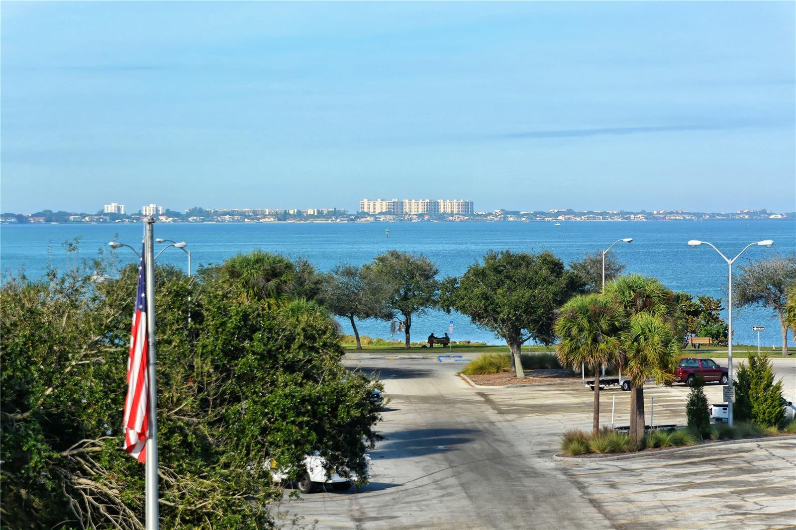 BROADWAY PROMENADE - Residential Lease