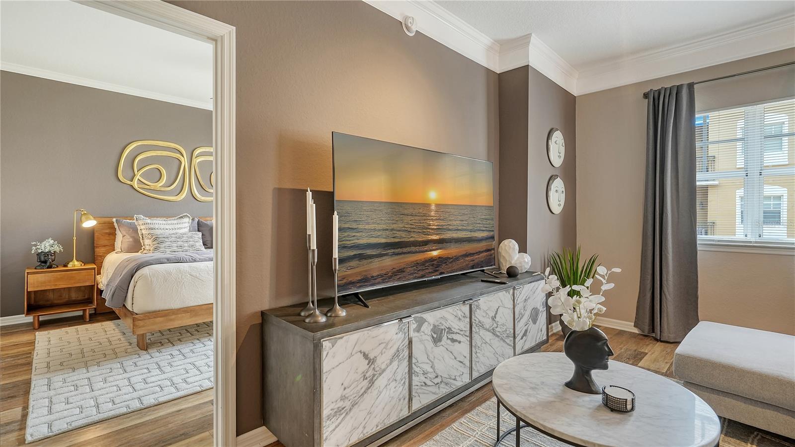 BROADWAY PROMENADE - Residential Lease