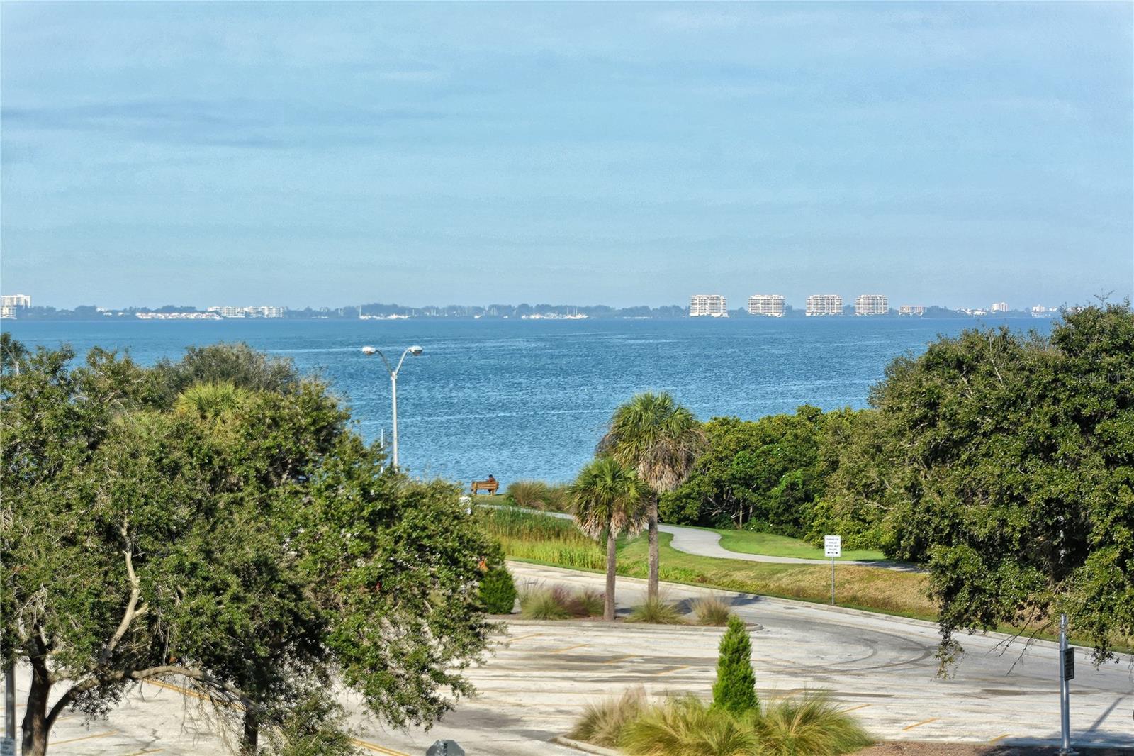 BROADWAY PROMENADE - Residential Lease