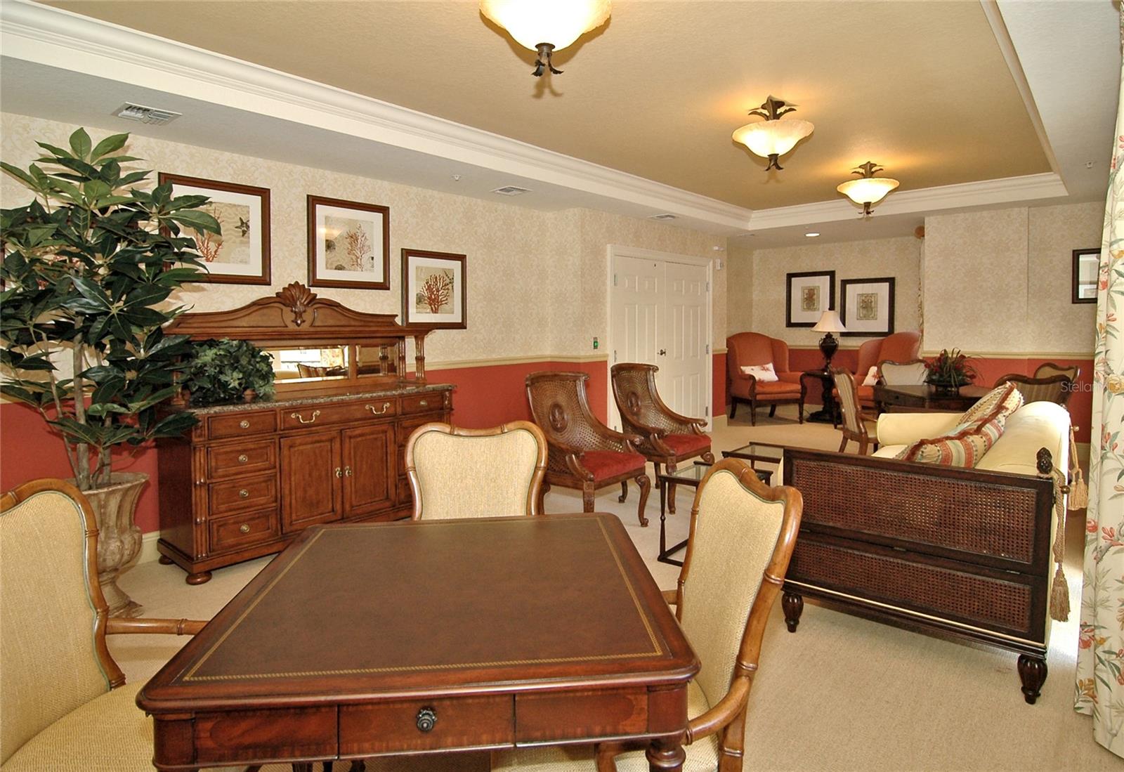 BROADWAY PROMENADE - Residential Lease
