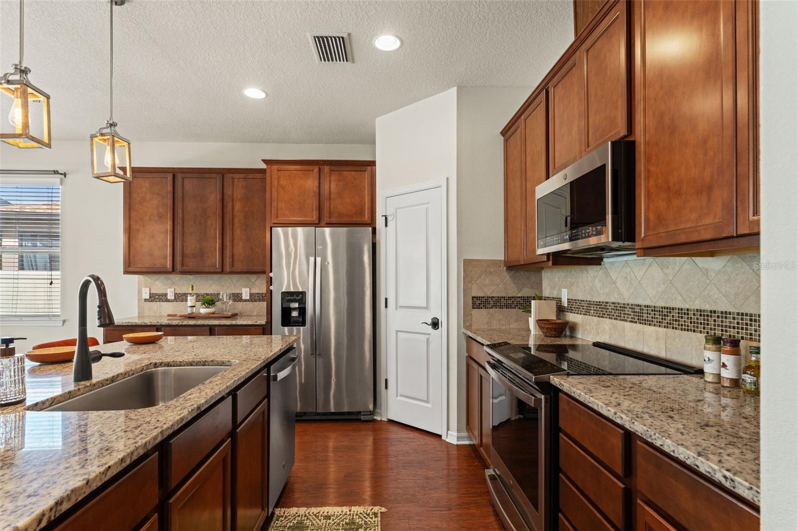 EPPERSON RANCH SOUTH - Residential